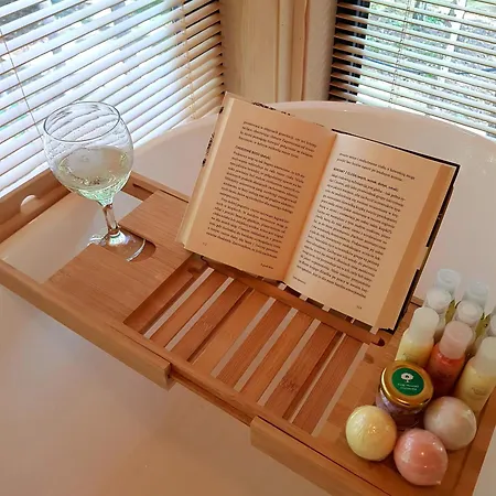 アパート Tree Olszanka